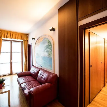 Wood Design בית הארחה מילאנו